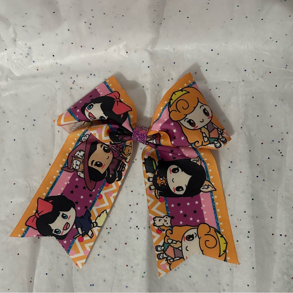 Bow - Picture 2 of 3